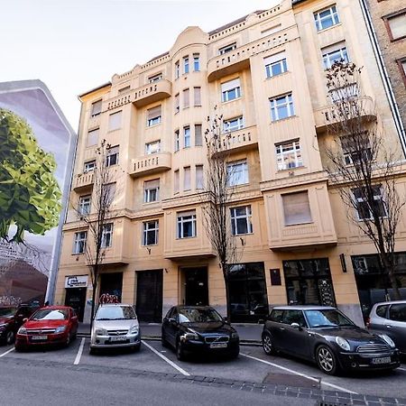 Stylish Central Apartment Будапеща Екстериор снимка