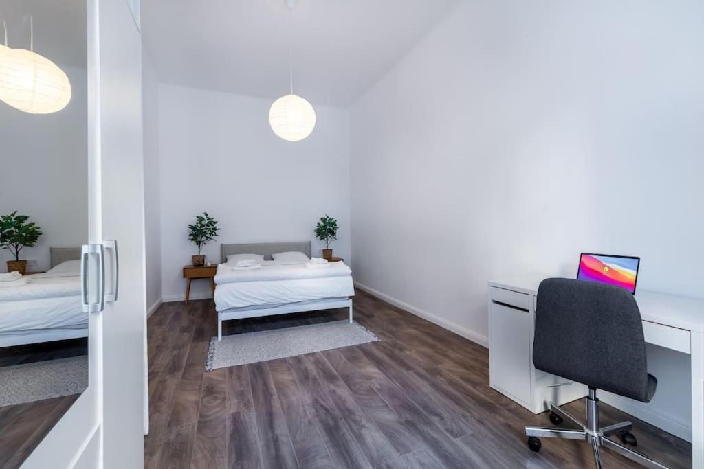 Stylish Central Apartment Будапеща Екстериор снимка