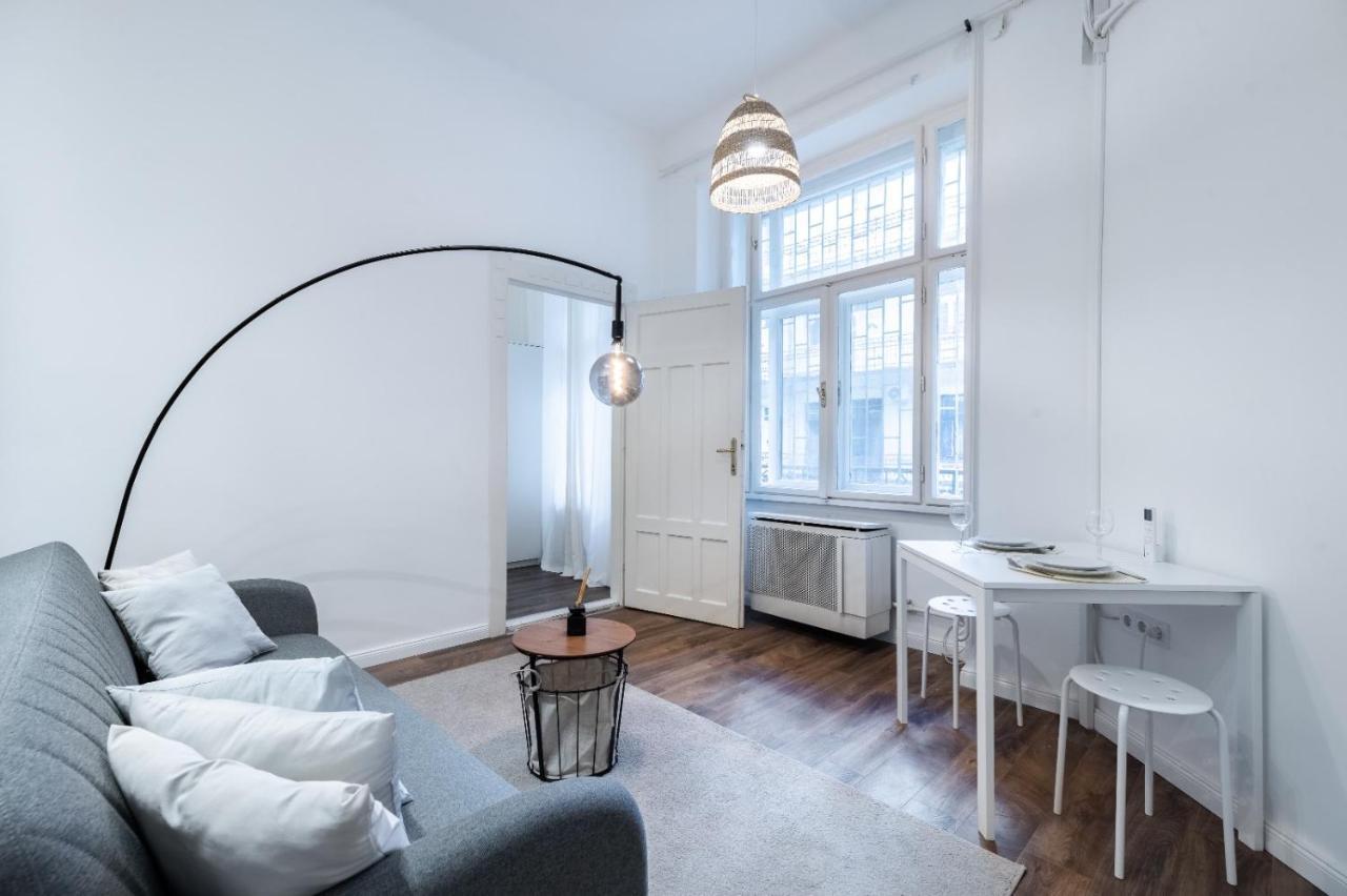 Stylish Central Apartment Будапеща Екстериор снимка